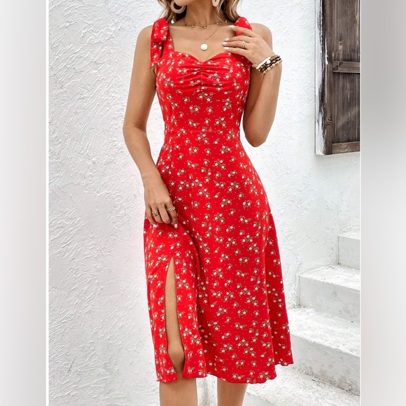 Red Ditsy Floral Print Ruched Bust Split Thigh Cami Dress - Picture 3 of 9